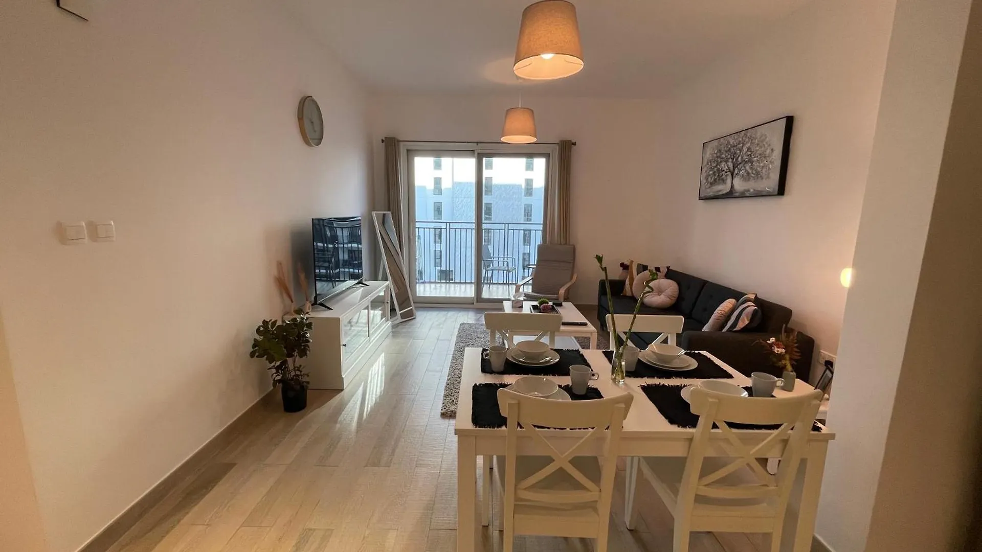 Apartment Daisy Hill 1Br Waters Edge Canal View Theme Parks Yas Island Abu Dhabi