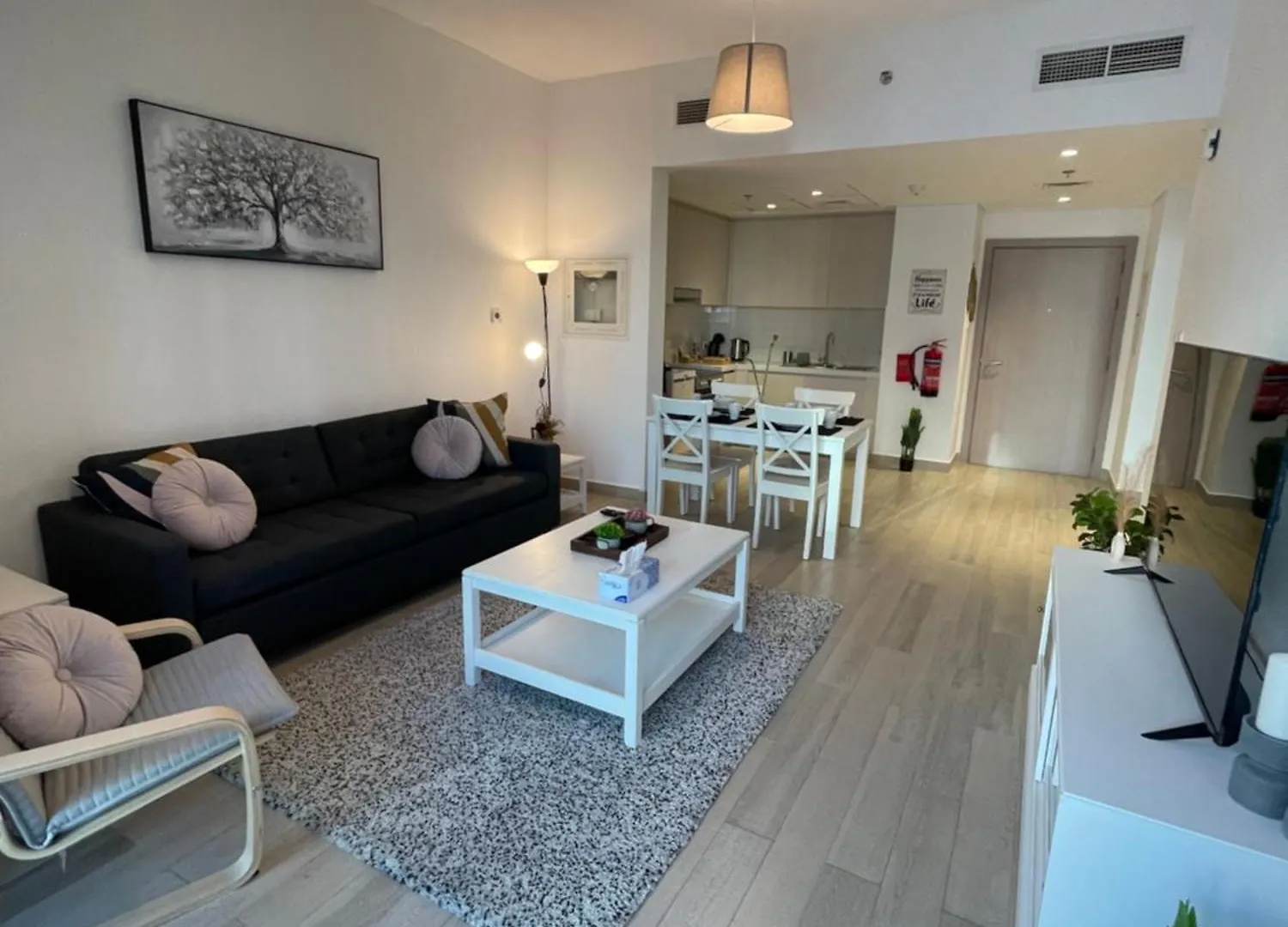 Apartment Daisy Hill 1Br Waters Edge Canal View Theme Parks Yas Island Abu Dhabi